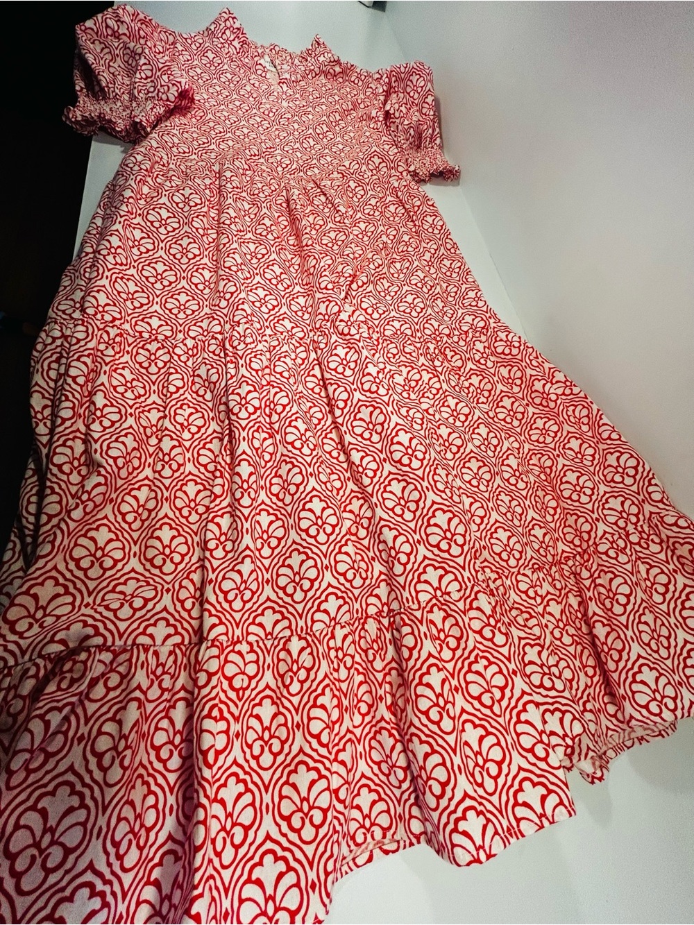 Hyacinth House Tuckernuck Dress M Red White Floral Tiered Midi Puff Sleeve - Picture 3 of 12